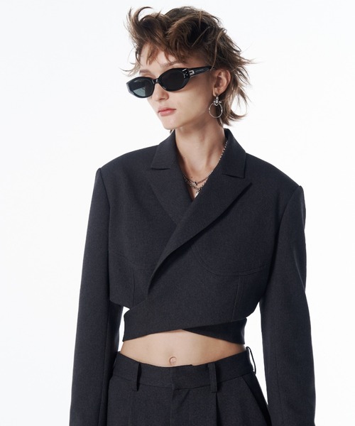 JOSE MOON(ジョゼムーン)の「CROSS SHORT JACKET/クロスショートジャケット(テーラードジャケット・レディース・チャコールグレー/ブラック・38/36)」の4枚目の写真