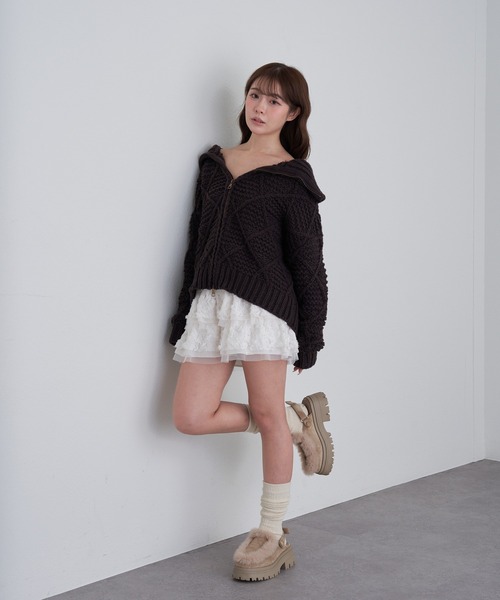 RAY CASSIN（レイカズン）の「柄編みニットブルゾン（ニット/セーター・レディース・ブラウン/チャコールグレー/アイボリー・FREE）」の8枚目の写真