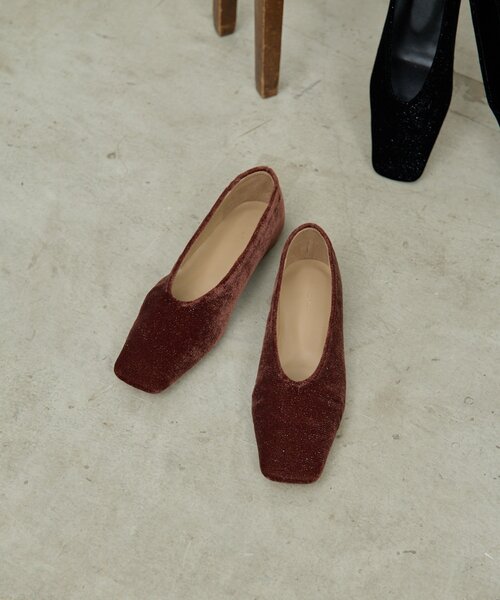 GALLARDAGALANTE（ガリャルダガランテ）の「【2.718】ベロアフラットシューズ（パンプス・レディース・ブラウン/ブラック・36/37/38）」の5枚目の写真