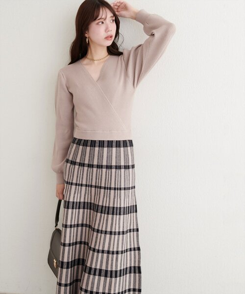 natural couture（ナチュラルクチュール）の「【WEB限定】カシュクールチェックニットワンピース（ワンピース・レディース・ベージュ/ブラウン/ブラック・FREE）」の17枚目の写真