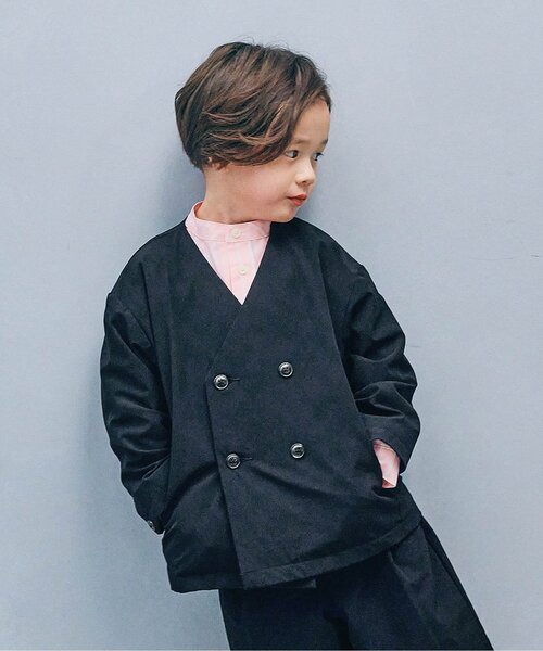 p.premier（ピードットプルミエ）の「ノーカラーダブルジャケット_ジュニア対応（スーツジャケット・キッズ・ネイビー/ブラック/グレー・90/100/110/120/130/140）」の2枚目の写真