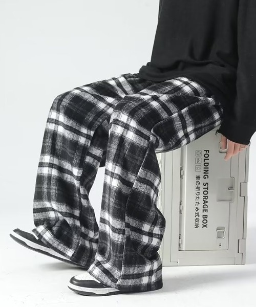 link lot(リンクロット)の「【起毛】チェックイージーネルパンツ【UNISEX】(その他パンツ・レディース・ブラック/グリーン/ブラウン・M/L)」の4枚目の写真