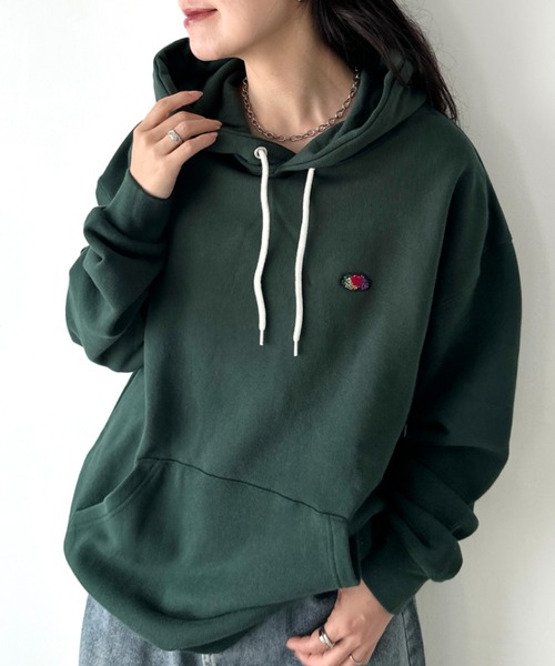 FRUIT OF THE LOOM（フルーツオブザルーム）の「Fruit of the Loom(フルーツオブザルーム)/オーバーサイズ 裏毛 起毛なし 無地 ワッペン ワンポイント パーカー フーディー（パーカー・レディース・グレー/ブラック/グリーン/ホワイト・S/M/L/XL）」の4枚目の写真