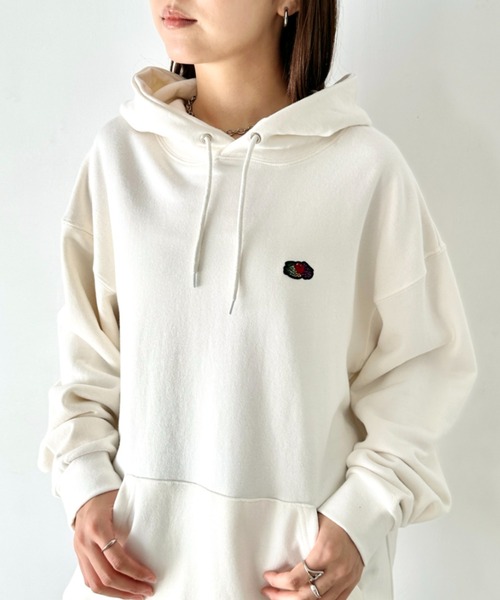 FRUIT OF THE LOOM（フルーツオブザルーム）の「Fruit of the Loom(フルーツオブザルーム)/オーバーサイズ 裏毛 起毛なし 無地 ワッペン ワンポイント パーカー フーディー（パーカー・レディース・グレー/ブラック/グリーン/ホワイト・S/M/L/XL）」の5枚目の写真