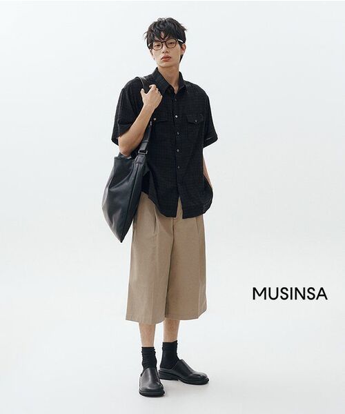 MUSINSA STANDARD（ムシンサスタンダード）の「ヘビーウェイト CP ワンタック ロングバミューダパンツ [ベージュ]（その他パンツ・メンズ・その他・29/30/31/33/26/27/28/40/38/42/36/34/32）」の6枚目の写真