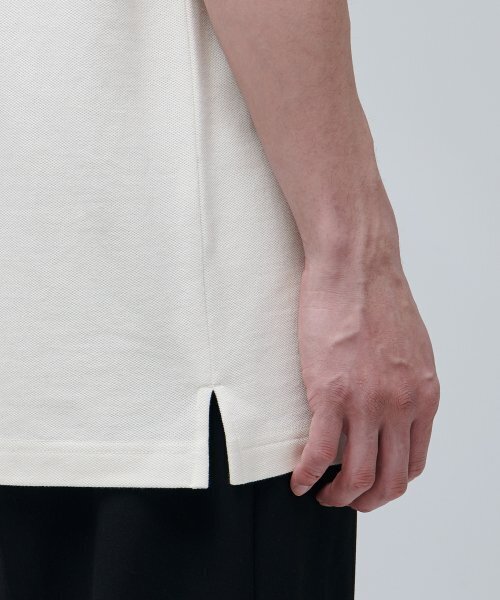 MUSINSA STANDARD（ムシンサスタンダード）の「リラックスフィットピケポロシャツ【クリーム】（ポロシャツ・メンズ・その他・SMALL/MEDIUM/LARGE/X-LARGE/XX-LARGE）」の7枚目の写真