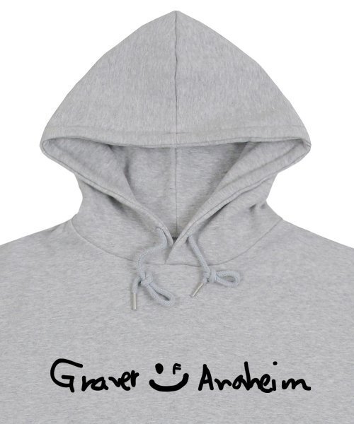 GRAVER（グレーバー）の「[ユニセックス]ドローイングロゴドローイングスマイルフードパーカー_グレー（パーカー・レディース・グレー・MEDIUM/LARGE/SMALL）」の3枚目の写真