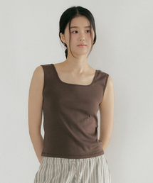 LINGSEOUL（リングソウル）の「square neck sleeveless top-brown（Tシャツ/カットソー・レディース）」