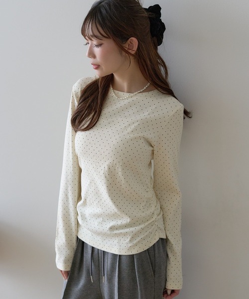 earth music&ecology（アースミュージックアンドエコロジー）の「サイドギャザープルオーバー（Tシャツ/カットソー・レディース・ライトイエロー/アイボリー/ブラック/ドット・FREE）」の5枚目の写真