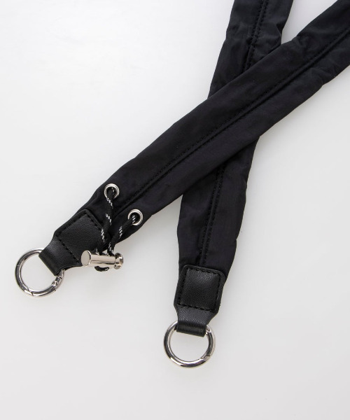 cache cache(カシュ カシュ)の「カシュカシュ cachecache / ミニポーチ付きギャザーショルダーナイロンバッグ(ショルダーバッグ・レディース・ベージュ/イエロー/ブラック・FREE)」の9枚目の写真