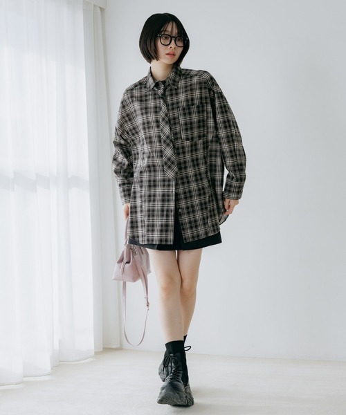 PAGEBOY（ページボーイ）の「フラップBOXミニスカート（スカート・レディース・グレー/ブラウン系その他/ブラック・FREE）」の4枚目の写真