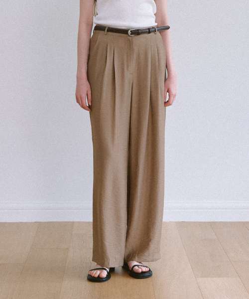 LAMINEZ(ラミネズ)の「サマーシルキー スラックス - ブラウン(スラックス・レディース・その他・MEDIUM/SMALL)」の1枚目の写真