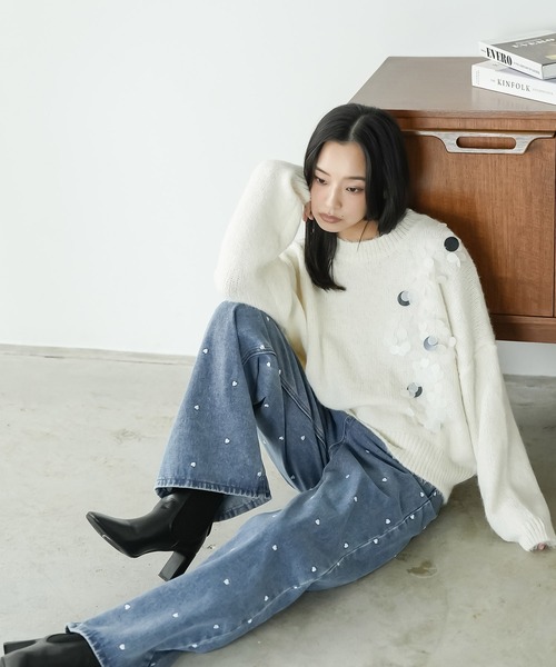 mili an deni（ミリアンデニ）の「スパンコールニットプルオーバー（ニット/セーター・レディース・オフホワイト/ブラック/ライトグレー・M）」の6枚目の写真