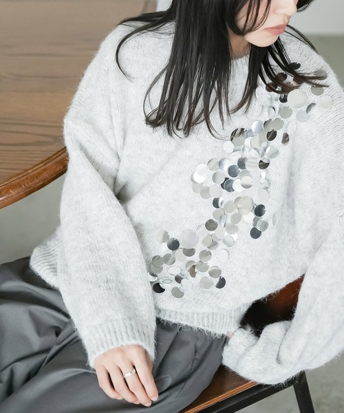 mili an deni（ミリアンデニ）の「スパンコールニットプルオーバー（ニット/セーター・レディース・オフホワイト/ブラック/ライトグレー・M）」の15枚目の写真