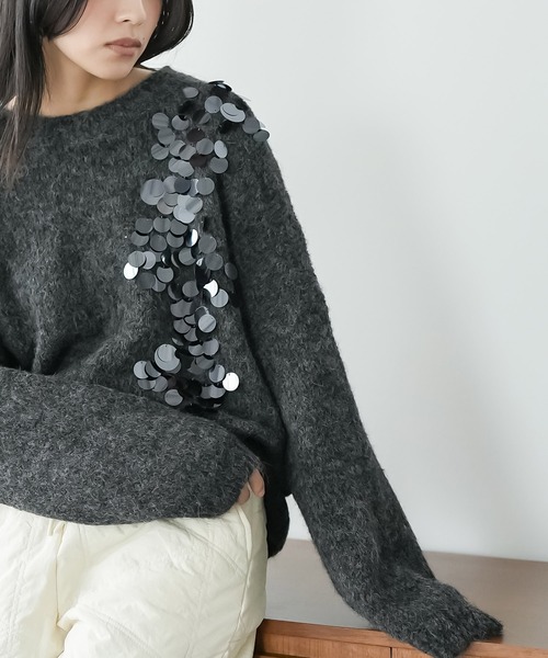 mili an deni（ミリアンデニ）の「スパンコールニットプルオーバー（ニット/セーター・レディース・オフホワイト/ブラック/ライトグレー・M）」の20枚目の写真