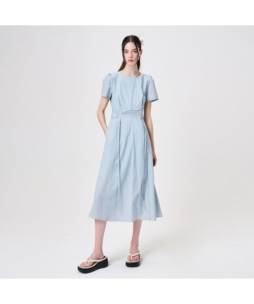 ETMON(エトモン)の「Neck Cut-Out Shirring Dress, Sky Blue(ワンピース・レディース・その他・MEDIUM/SMALL)」の5枚目の写真