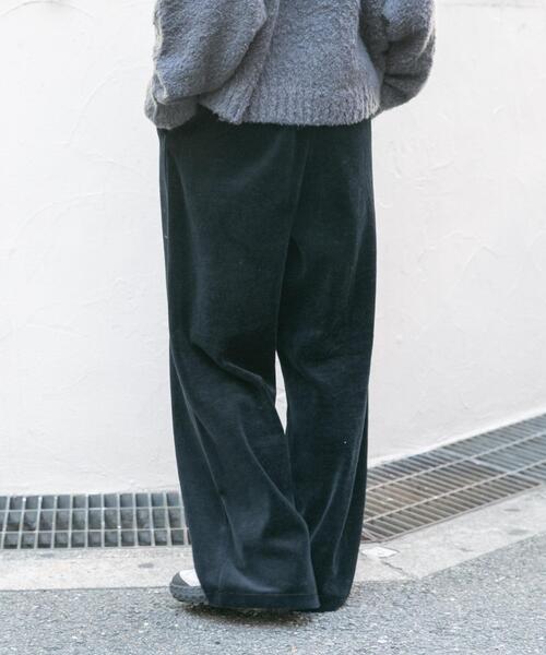 EKAL（エカル）の「ベロアストレートパンツ（その他パンツ・レディース・ネイビー/ブラック・ONE）」の14枚目の写真