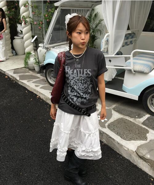 MAINBOOTH（メインブース）の「[ビートルズ] リボルバーTシャツ(チャコール)（Tシャツ/カットソー・レディース・その他・2/3/1）」の13枚目の写真