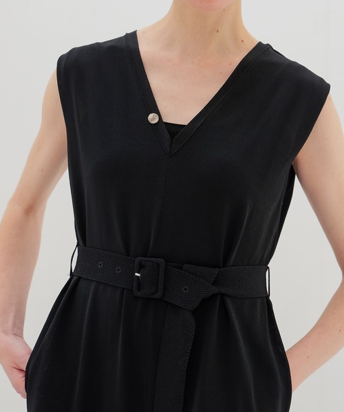 DRESSLAVE（ドレスレイブ）の「accent Vneck combinaison(アクセント Vネックコンビネゾン)（サロペット/オーバーオール・レディース・ブラック/ベージュ・38）」の5枚目の写真