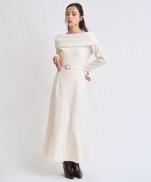 NOELA(ノエラ)の「フェザートリム配色ドッキングワンピース(ワンピース・レディース・モカ/グレー/オフホワイト・フリー)」の4枚目の写真