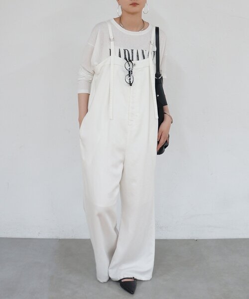 LOUNGEDRESS（ラウンジドレス）の「フルイドオールインワン（サロペット/オーバーオール・レディース・ベージュ/オフホワイト・MEDIUM/SMALL）」の4枚目の写真