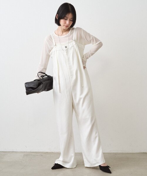 LOUNGEDRESS（ラウンジドレス）の「フルイドオールインワン（サロペット/オーバーオール・レディース・ベージュ/オフホワイト・MEDIUM/SMALL）」の7枚目の写真