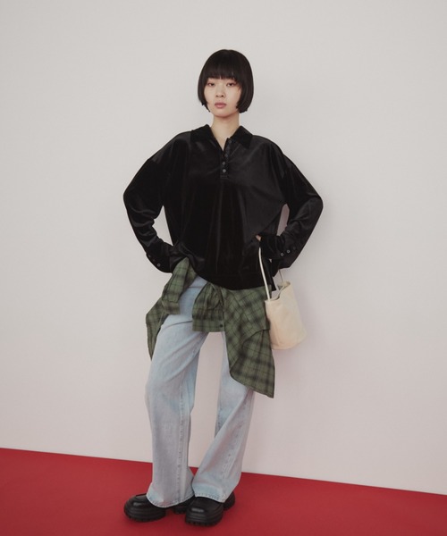 duei（デュイ）の「コーデュロイミニバケツバッグ（ショルダーバッグ・レディース・ブルー/アイボリー/ブラウン/ブラック・FREE）」の17枚目の写真