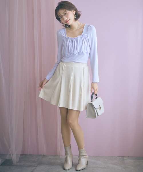 marun（マルン）の「＜大きいサイズ＞ギャザーデザインカットソートップス marun（Tシャツ/カットソー・レディース・ラベンダー/ブラック・5L/4L/3L/LL/L）」の3枚目の写真