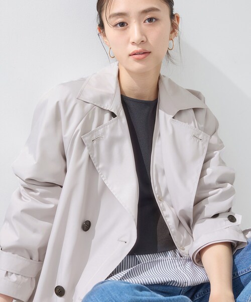 INDIVI（インディヴィ）の「【撥水／UVケア／2WAY】超軽量ライナー付ライトトレンチコート（トレンチコート・レディース・ネイビー/ナチュラル・40/05/13/38/15 /36/19）」の2枚目の写真