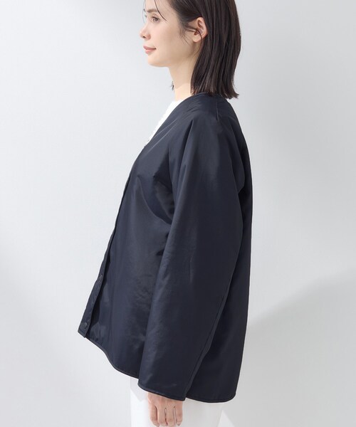 INDIVI（インディヴィ）の「【撥水／UVケア／2WAY】超軽量ライナー付ライトトレンチコート（トレンチコート・レディース・ネイビー/ナチュラル・40/05/13/38/15 /36/19）」の16枚目の写真