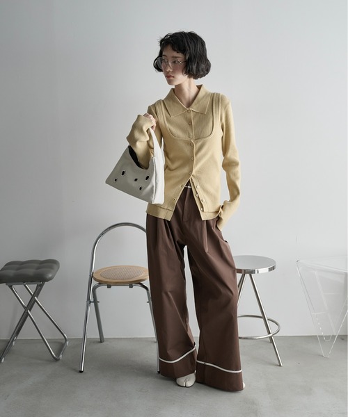 THE YOn（ザヨン）の「サイドラインロールアップタックパンツ（チノパンツ・レディース・ネイビー/ベージュ/ブラウン・S/M）」の20枚目の写真