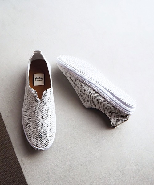 enchanted（エンチャンテッド）の「《MELLOW》【魔法の靴】ソフトバブーシュ（スリッポン・レディース・シルバー/アイボリー/ブルーグレー/ブラック/プラチナム/パイソン/アンティークシルバー/ベージュ/ピンク・24/23.5/23/22.5/25.5/25/24.5）」の9枚目の写真