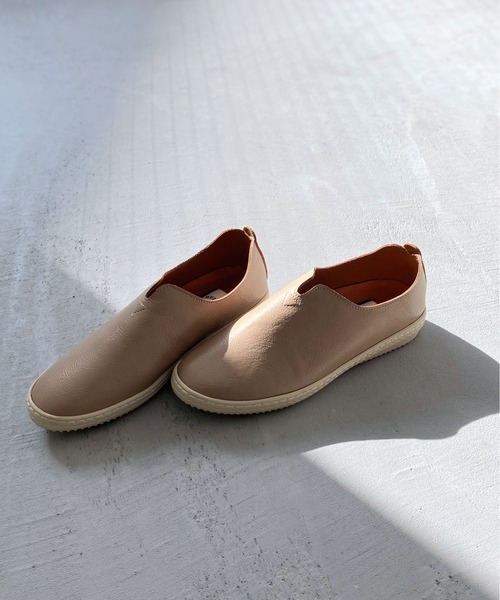 enchanted（エンチャンテッド）の「《MELLOW》【魔法の靴】ソフトバブーシュ（スリッポン・レディース・シルバー/アイボリー/ブルーグレー/ブラック/プラチナム/パイソン/アンティークシルバー/ベージュ/ピンク・24/23.5/23/22.5/25.5/25/24.5）」の14枚目の写真