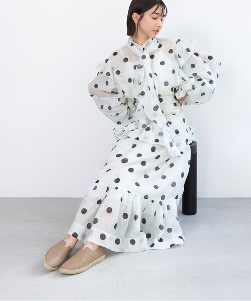 enchanted（エンチャンテッド）の「《MELLOW》【魔法の靴】ソフトバブーシュ（スリッポン・レディース・シルバー/アイボリー/ブルーグレー/ブラック/プラチナム/パイソン/アンティークシルバー/ベージュ/ピンク・24/23.5/23/22.5/25.5/25/24.5）」の11枚目の写真