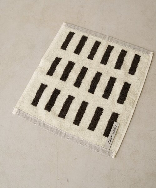 BIRTHDAY BAR（バースデイバー）の「【GRANN グラン】HAND TOWEL　ハンドタオル（ハンカチ/ハンドタオル・レディース・ブラック/ブルー系その他/グリーン系その他2・0）」の7枚目の写真