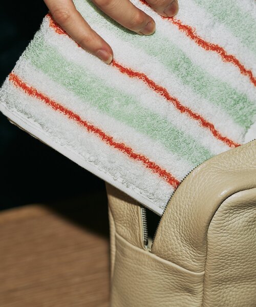 BIRTHDAY BAR（バースデイバー）の「【GRANN グラン】HAND TOWEL　ハンドタオル（ハンカチ/ハンドタオル・レディース・ブラック/ブルー系その他/グリーン系その他2・0）」の13枚目の写真