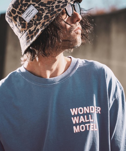 WONDER WALL MOTEL(ワンダーウォールモーテル)の「mt10152-VINTAGE WASH S-SL T(LOGO) Tシャツ(26SSCT006)(Tシャツ/カットソー・メンズ・ネイビー/グレー/ブラック/ホワイト・XL/L/M)」の1枚目の写真