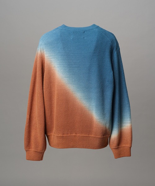 MAISON SPECIAL(メゾンスペシャル)の「《UNISEX》Cotton Bulky Acrylic Blend Prime-Over Gradation Dyeing Knit/コットンバルキーアクリルブレンドグラデーションダイニット【MAISON SPECIAL/メゾンスペシャル】(ニット/セーター・メンズ・ブラック/ブルー・0/1/2)」の20枚目の写真