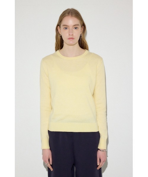 AZUL by moussy(アズールバイマウジー)の「カシミヤミックスクルーネックニット(ニット/セーター・レディース・ライトブルー/ブラック/オフホワイト/杢グレー/ライトイエロー・MEDIUM/SMALL)」の8枚目の写真