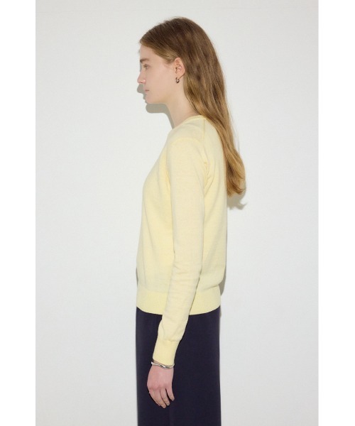 AZUL by moussy(アズールバイマウジー)の「カシミヤミックスクルーネックニット(ニット/セーター・レディース・ライトブルー/ブラック/オフホワイト/杢グレー/ライトイエロー・MEDIUM/SMALL)」の9枚目の写真