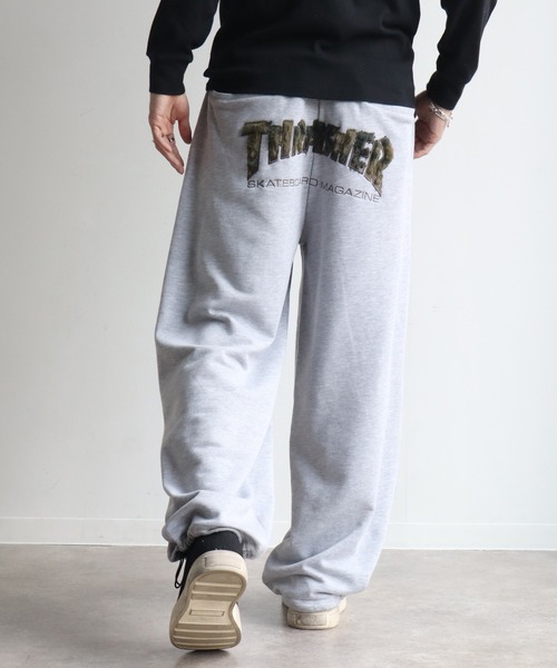 THRASHER(スラッシャー)の「【THRASHER/スラッシャー】裏毛 ヘビーウェイト コクーン スウェットパンツ(スウェットパンツ・メンズ・ピンク/ブラック系3/アッシュグレー/ブラック系2/ブラック系1・XL/L/M/S)」の2枚目の写真