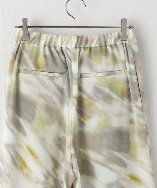 Noble（ノーブル）の「ライトフロープリントパンツ（その他パンツ・レディース・ベージュ・38/36）」の3枚目の写真