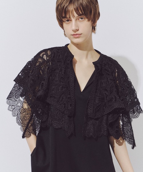LA BELLE ETUDE(ラベルエチュード)の「【TEN by LA BELLE ETUDE】モチーフレースカラースキッパートップス(Tシャツ/カットソー・レディース・その他/ブラック/ホワイト・FREE)」の2枚目の写真