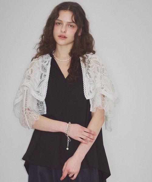 LA BELLE ETUDE(ラベルエチュード)の「【TEN by LA BELLE ETUDE】モチーフレースカラースキッパートップス(Tシャツ/カットソー・レディース・その他/ブラック/ホワイト・FREE)」の15枚目の写真