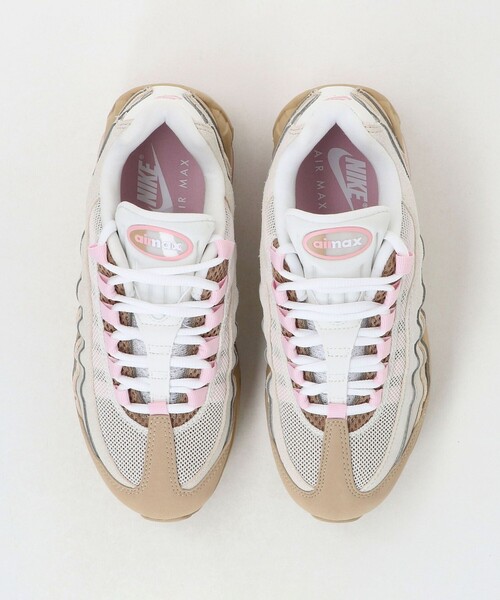 NIKE（ナイキ）の「＜NIKE＞W AIR MAX 95 KH スニーカー（スニーカー・レディース・ベージュ・25cm/24.5cm/24cm/23.5cm/23cm/22.5cm/25.5cm）」の3枚目の写真