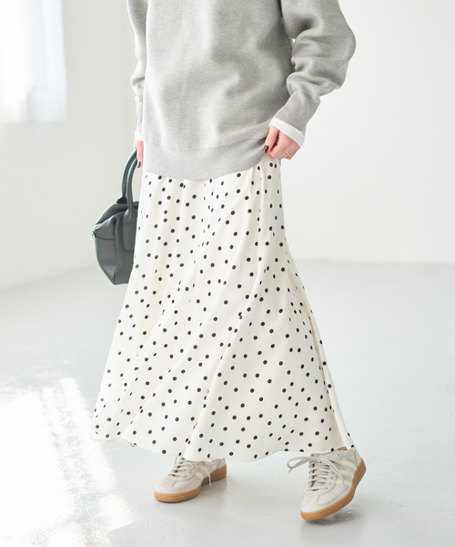 Spick & Span（スピックアンドスパン）の「ドットサテンフレアスカート（スカート・レディース・マルチ/その他2・36/38）」の8枚目の写真