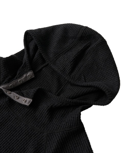 FTW（エフティダブリュー）の「KNIT THERMAL HOODIE（パーカー・レディース・グレー/ブルー/ブラック・SMALL/MEDIUM）」の17枚目の写真