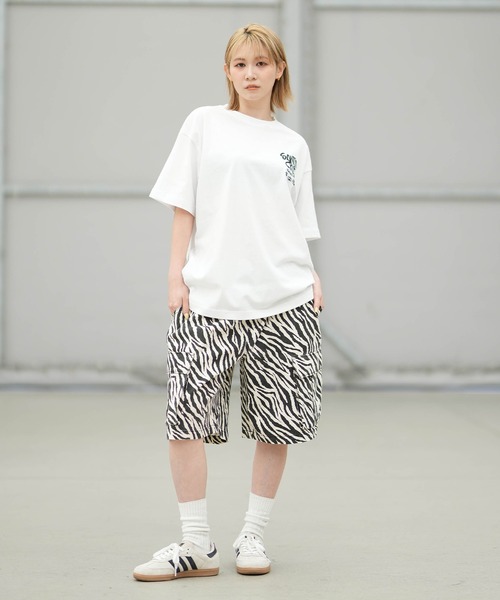 SANTA CRUZ（サンタクルーズ）の「SANTA CRUZ/サンタクルーズ 半袖Tシャツ レディース DIZZY SCS S/S TEE ムラサキ限定 502262432（Tシャツ/カットソー・レディース・ラベンダー/ブラック/ホワイト・XL/L/M）」の6枚目の写真