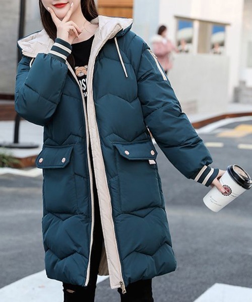 Miniministore(ミニミニストア)の「フード付きロングダウンコート中綿アウター(その他アウター・レディース・イエロー/ラベンダー/ダークブルー/アイボリー/ブラック/ワインレッド/ライトグリーン・FREE)」の4枚目の写真