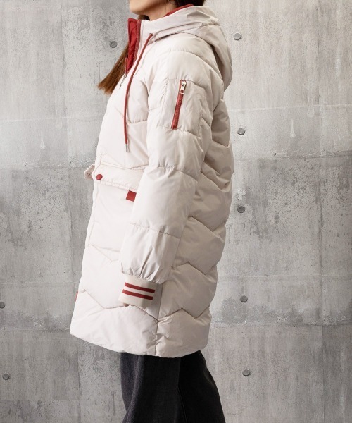 Miniministore(ミニミニストア)の「フード付きロングダウンコート中綿アウター(その他アウター・レディース・イエロー/ラベンダー/ダークブルー/アイボリー/ブラック/ワインレッド/ライトグリーン・FREE)」の12枚目の写真